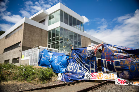 Portland Wants to Evict ICE